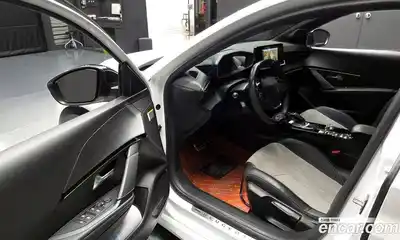 Peugeot 208 2020 0.1 гидро в Москве № 259365, миниатюра 10