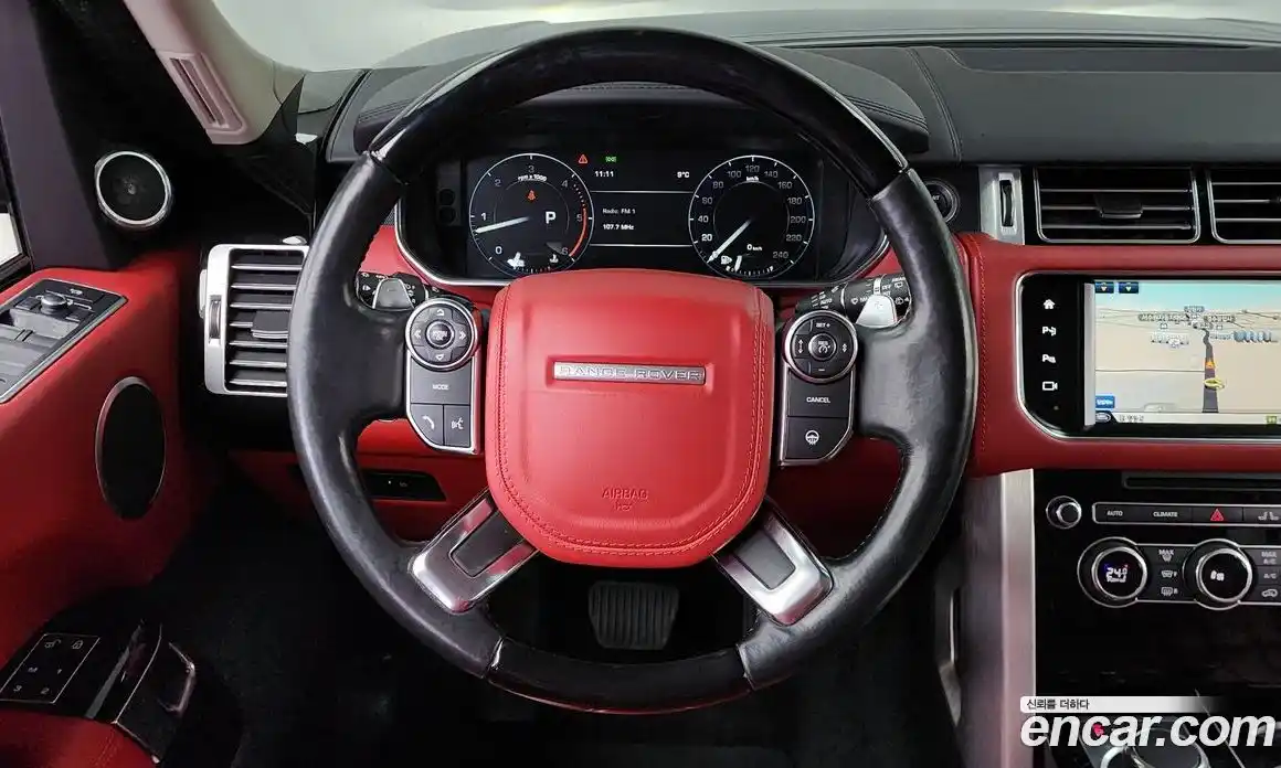 Land Rover Range-Rover 2015 4.4 гидро в Москве № 271507, фото 13