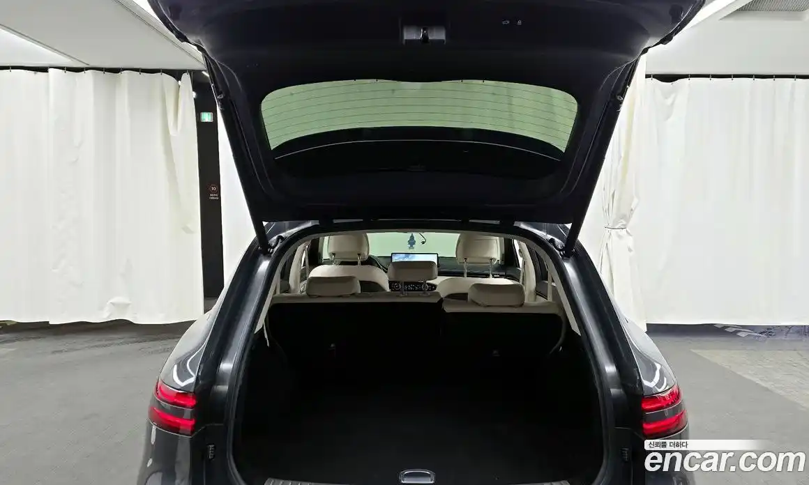 Genesis GV70 2021 2.5 гидро в Москве № 27220, фото 20