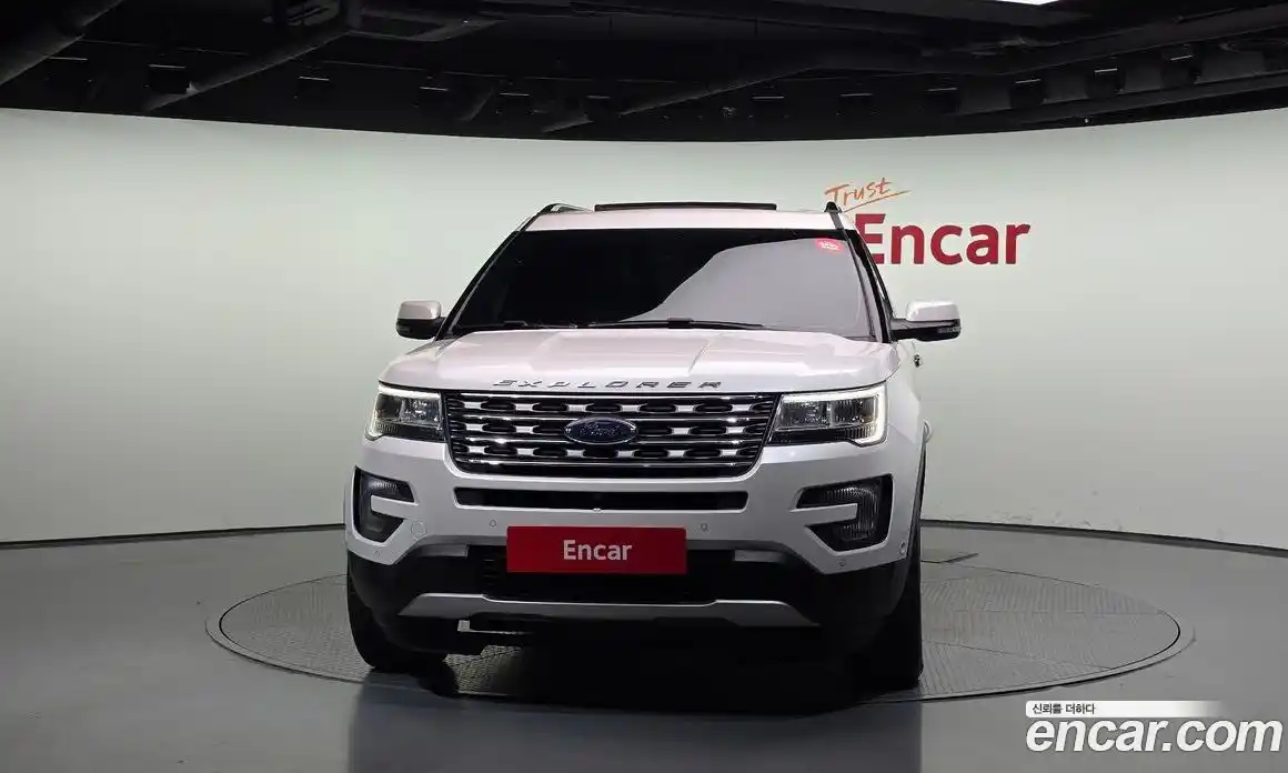 Ford Explorer 2016 2.3 гидро в Москве № 273478, фото 3