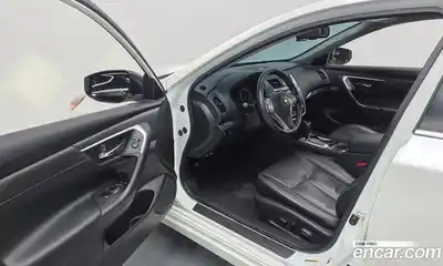 Nissan Altima 2018 2.5 гидро в Москве № 284888, миниатюра 11