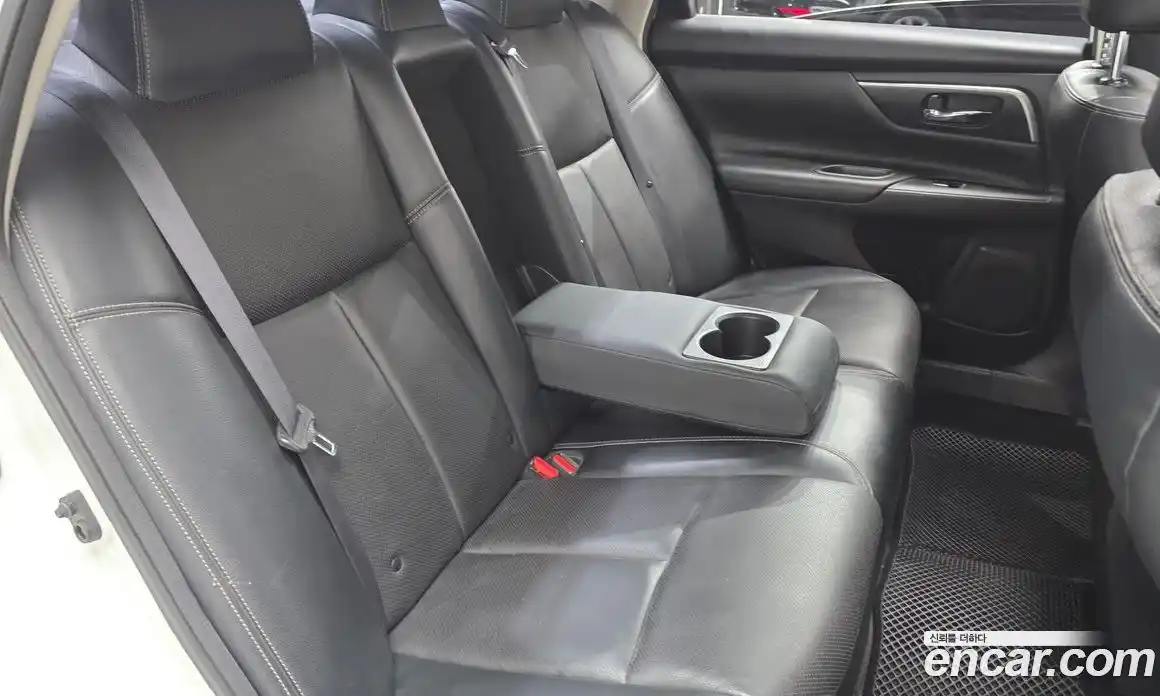 Nissan Altima 2018 2.5 гидро в Москве № 284888, фото 12