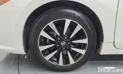 Nissan Altima 2018 2.5 гидро в Москве № 284888, миниатюра 5