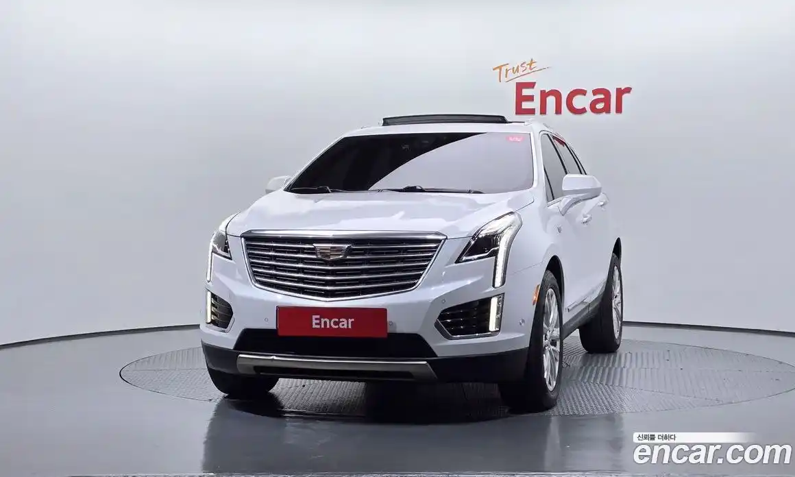 Cadillac XT5 2019 3.6 гидро в Москве № 285577, фото 3