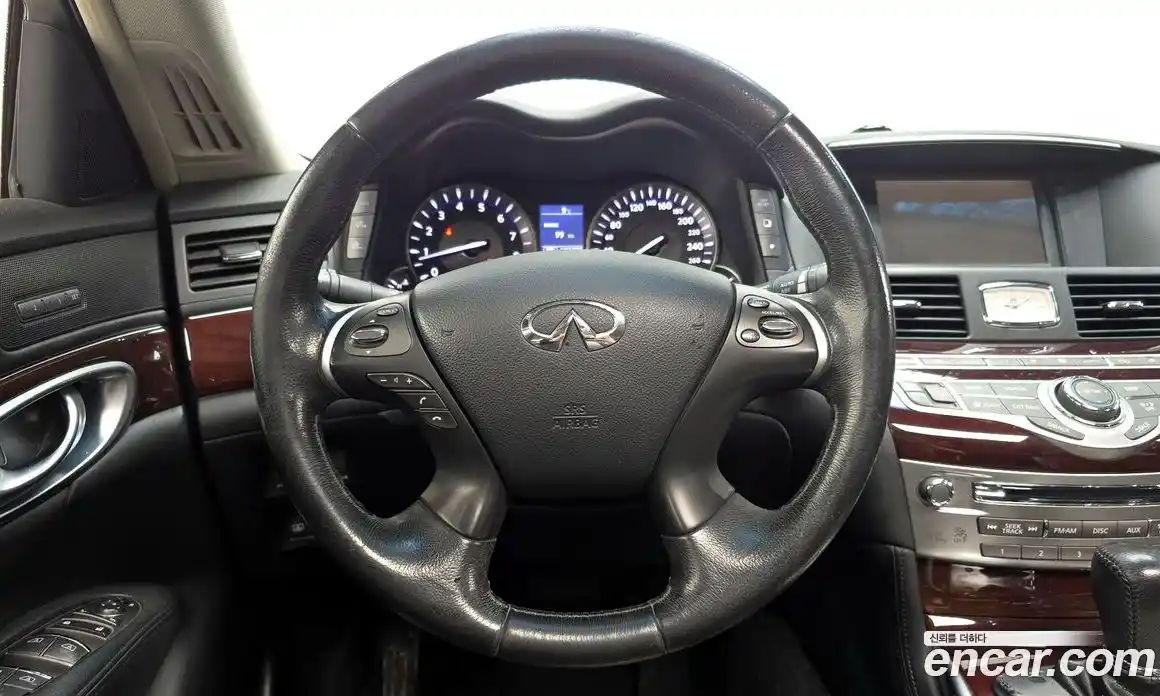 Infiniti M 2013 3.7 гидро в Москве № 296048, фото 13
