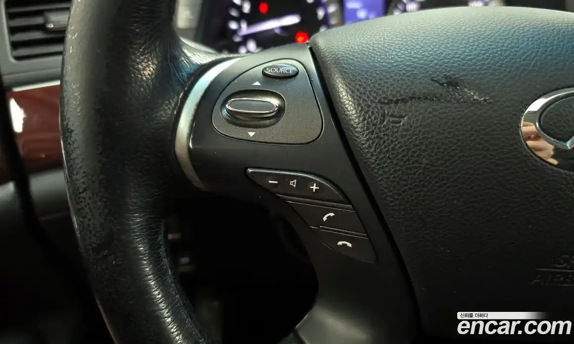 Infiniti M 2013 3.7 гидро в Москве № 296048, фото 19