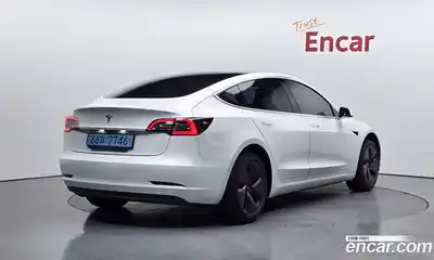 Tesla Model 3, 2020