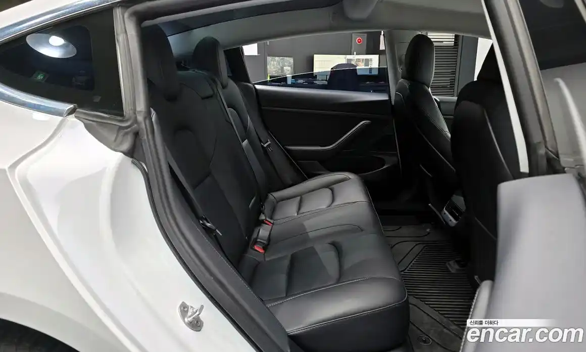 Tesla Model 3 2020 гидро в Москве № 300495, фото 11