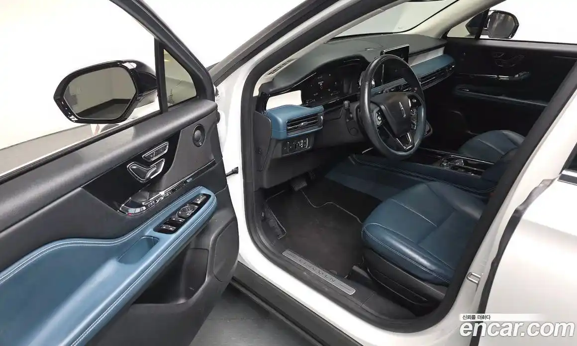 Lincoln Corsair 2021 2.0 гидро в Москве № 304087, фото 11