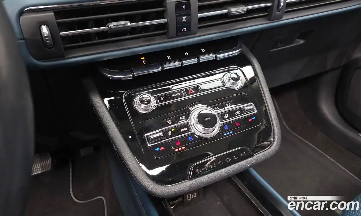 Lincoln Corsair 2021 2.0 гидро в Москве № 304087, фото 15