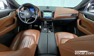 Maserati Levante 2020 3.0 гидро в Москве № 304091, миниатюра 7