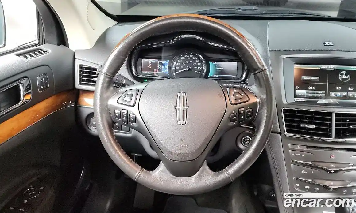 Lincoln MKT 2014 3.5 гидро в Москве № 304175, фото 13