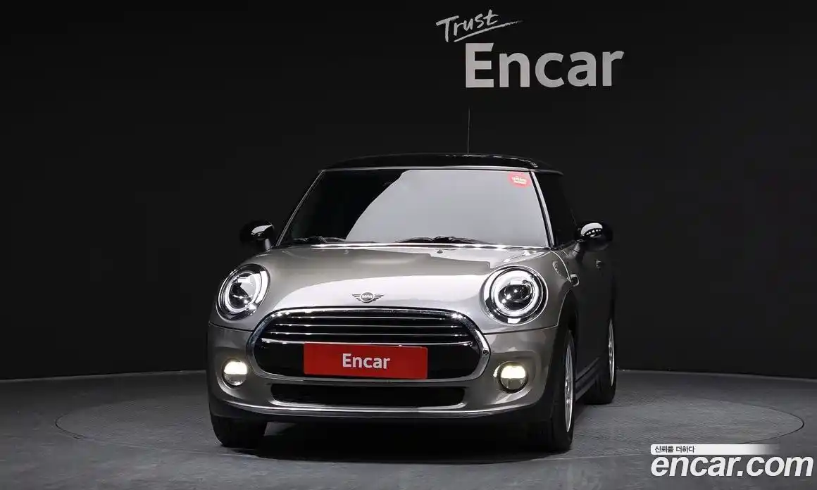 Mini Cooper 2019 1.5 гидро в Москве № 316861, фото 3