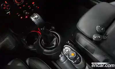 Mini Cooper 2019 1.5 гидро в Москве № 316861, миниатюра 9