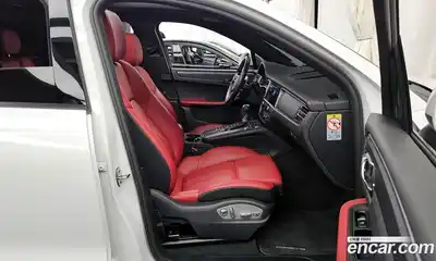 Porsche Macan 2021 2.0 гидро в Москве № 326368, миниатюра 11
