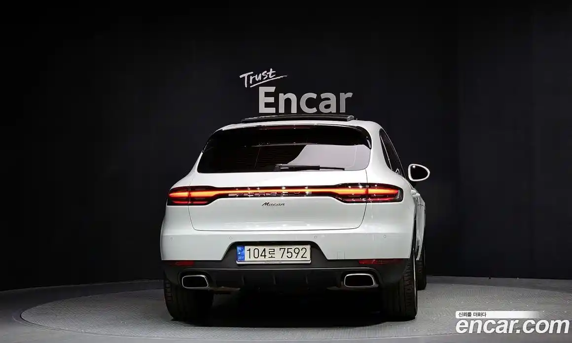 Porsche Macan 2021 2.0 гидро в Москве № 326368, фото 4