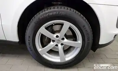 Porsche Macan 2021 2.0 гидро в Москве № 326368, миниатюра 5
