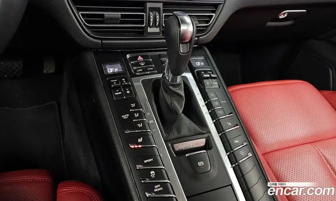 Porsche Macan 2021 2.0 гидро в Москве № 326368, фото 9