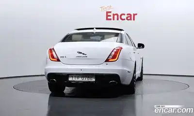 Jaguar XJ 2016 3.0 гидро в Москве № 331533, миниатюра 4