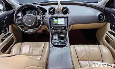 Jaguar XJ 2016 3.0 гидро в Москве № 331533, миниатюра 7