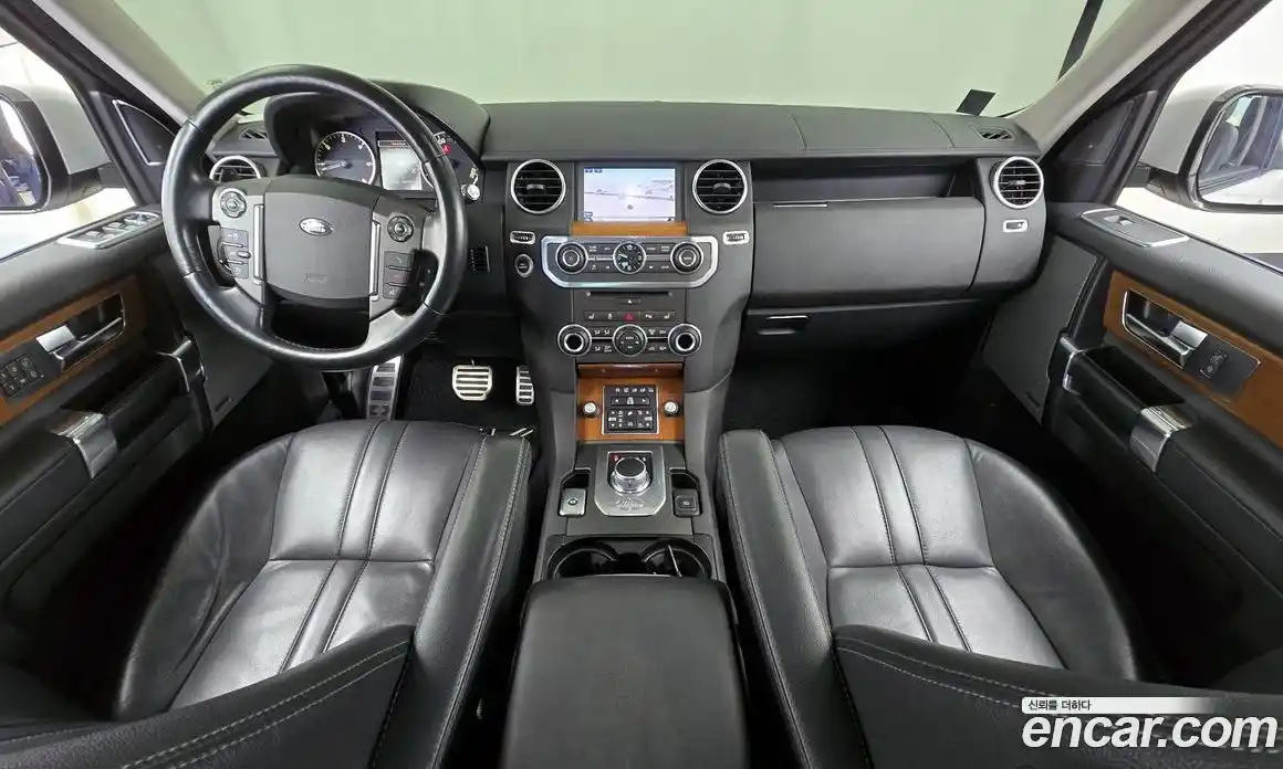 Land Rover Discovery 2015 3.0 гидро в Москве № 333345, фото 7