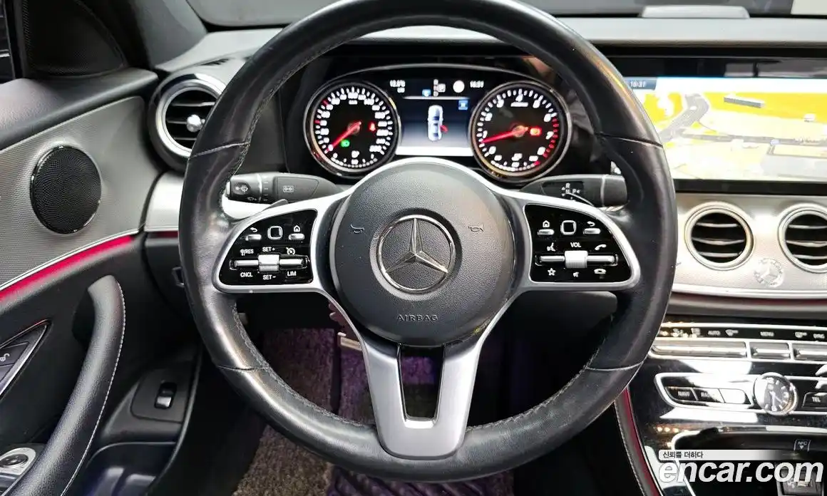 Mercedes-Benz E-Class 2018 2.0 гидро в Москве № 342379, фото 12