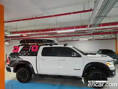 Dodge Ram Pick Up 2020 5.7 гидро в Москве № 353809, миниатюра 6