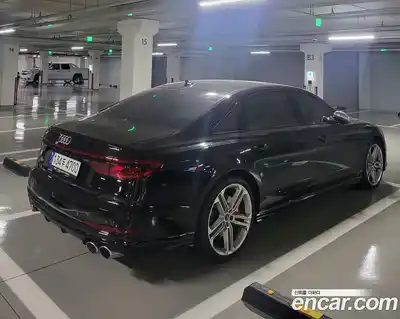 Audi S8 2021 4.0 гидро в Москве № 373384, миниатюра 12