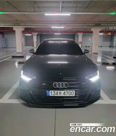 Audi S8 2021 4.0 гидро в Москве № 373384, миниатюра 6