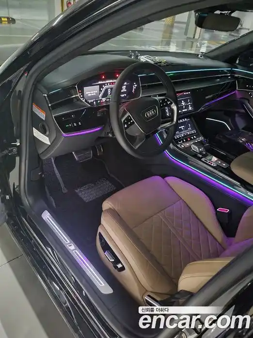 Audi S8 2021 4.0 гидро в Москве № 373384, фото 7
