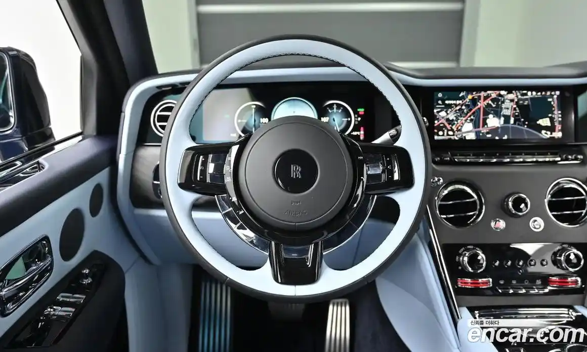 Rolls-Royce Cullinan 2025 6.7 гидро в Москве № 407297, фото 13