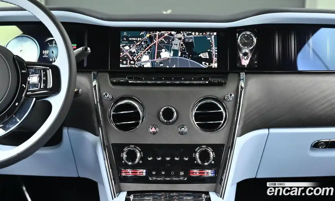 Rolls-Royce Cullinan 2025 6.7 гидро в Москве № 407297, фото 14