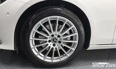 Mercedes-Benz E-Class 2022 2.0 гидро, миниатюра 4