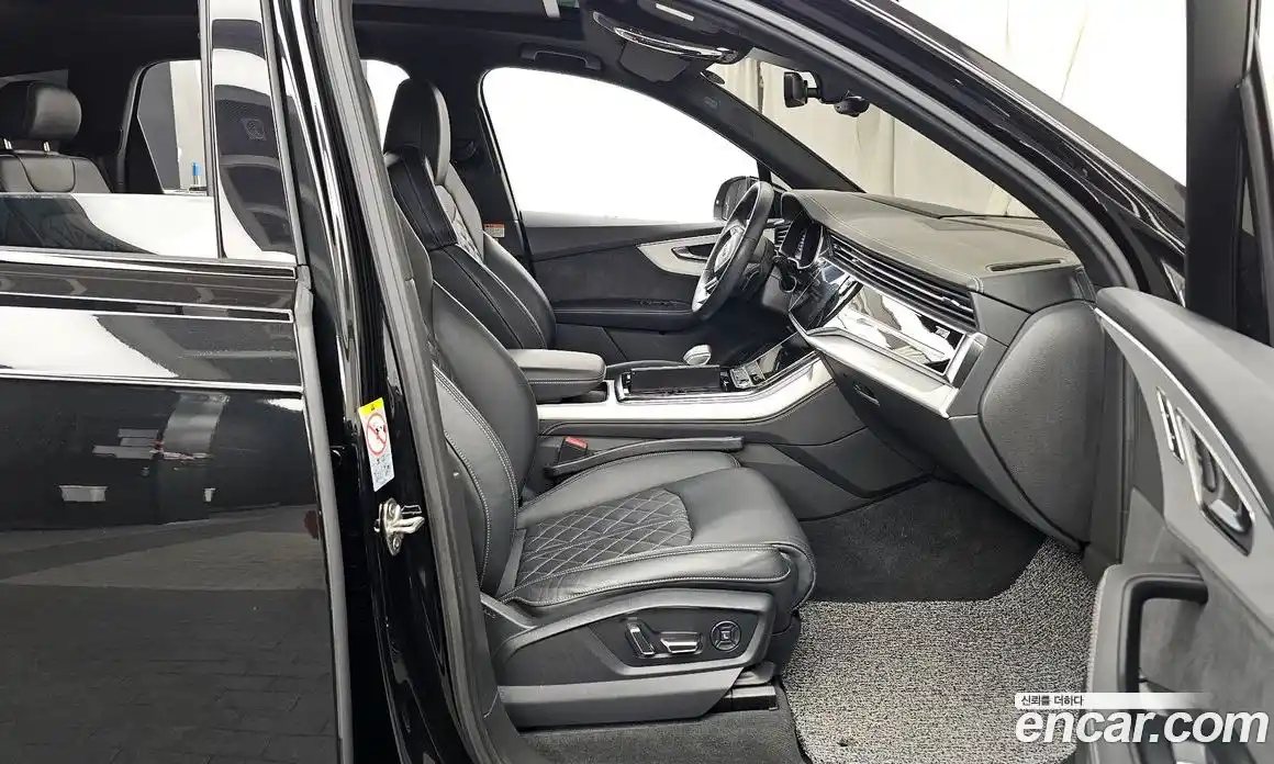 Audi Q7 2023 3.0 гидро в Москве № 428531, фото 11