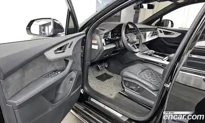 Audi Q7 2023 3.0 гидро в Москве № 428531, миниатюра 10