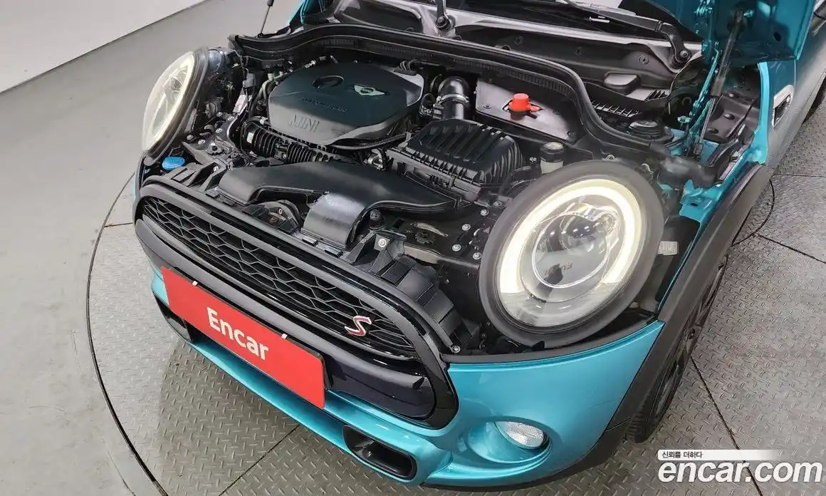 Mini Cooper Convertible 2017 2.0 гидро в Москве № 432082, фото 6