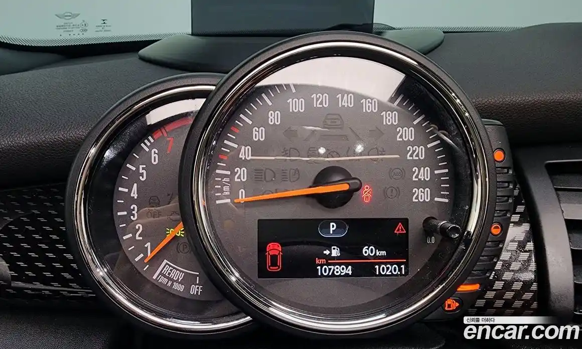 Mini Cooper Convertible 2017 2.0 гидро в Москве № 432082, фото 8