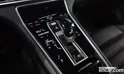 Porsche Panamera 2018 3.0 гидро в Москве № 470601, миниатюра 9