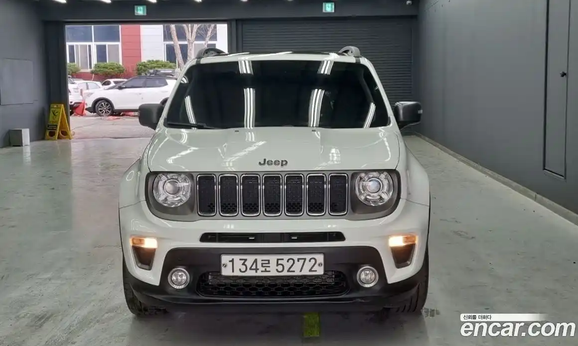 Jeep Renegade 2019 2.4 гидро в Москве № 535158, фото 3