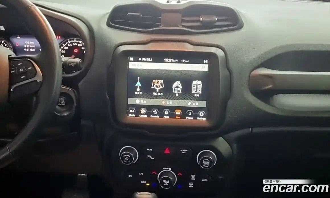 Jeep Renegade 2019 2.4 гидро в Москве № 535158, фото 7