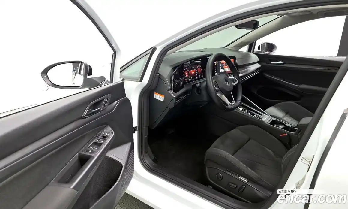 Volkswagen Golf 2022 2.0 гидро в Москве № 547457, фото 10