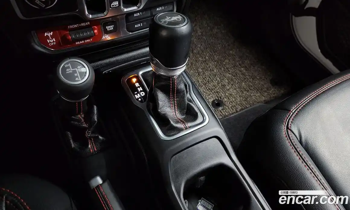 Jeep Wrangler 2020 2.0 гидро в Москве № 583176, фото 9