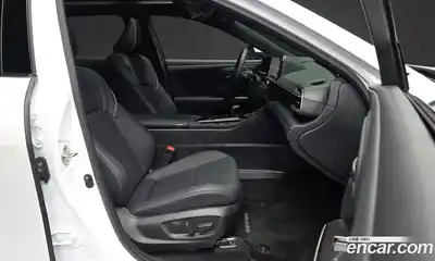 Toyota Crown 2024 2.5 гидро в Москве № 584558, миниатюра 11