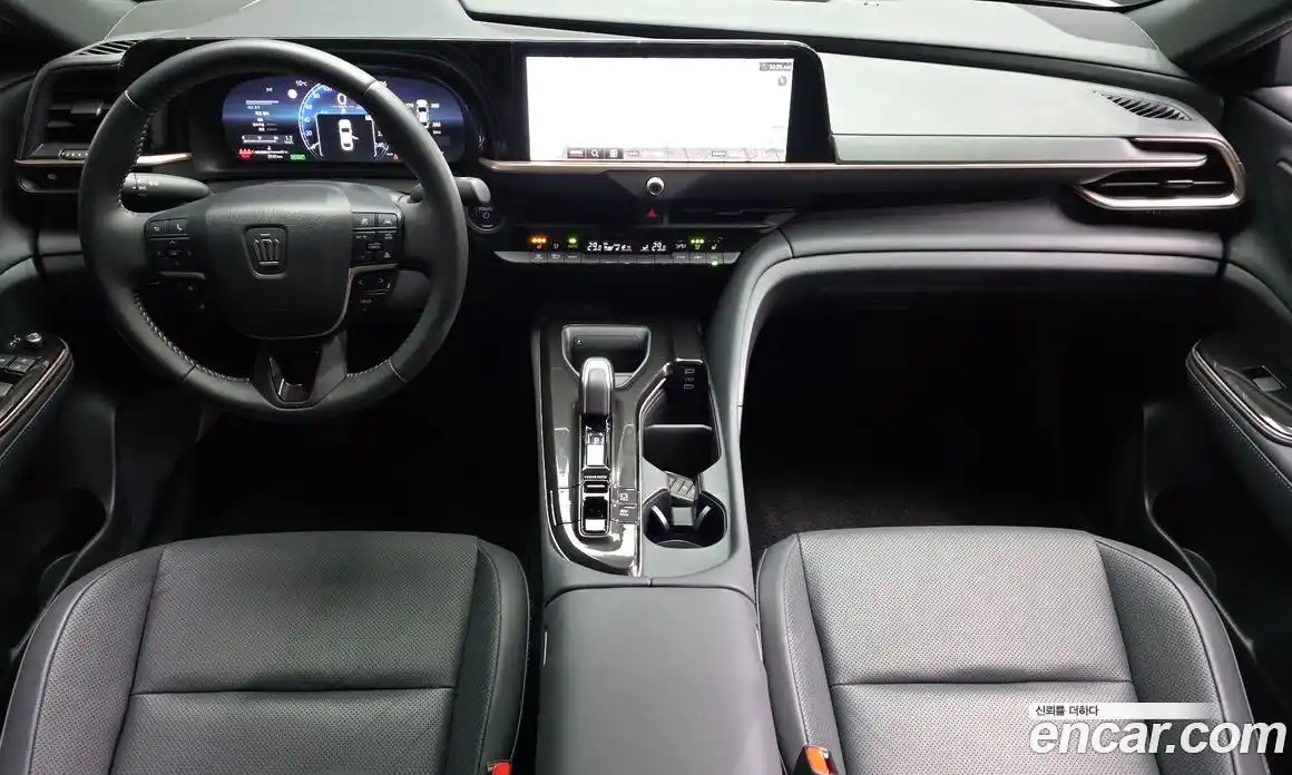 Toyota Crown 2024 2.5 гидро в Москве № 584558, фото 7