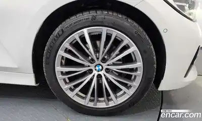 BMW 3-Series 2022 2.0 гидро в Москве № 591146, миниатюра 5