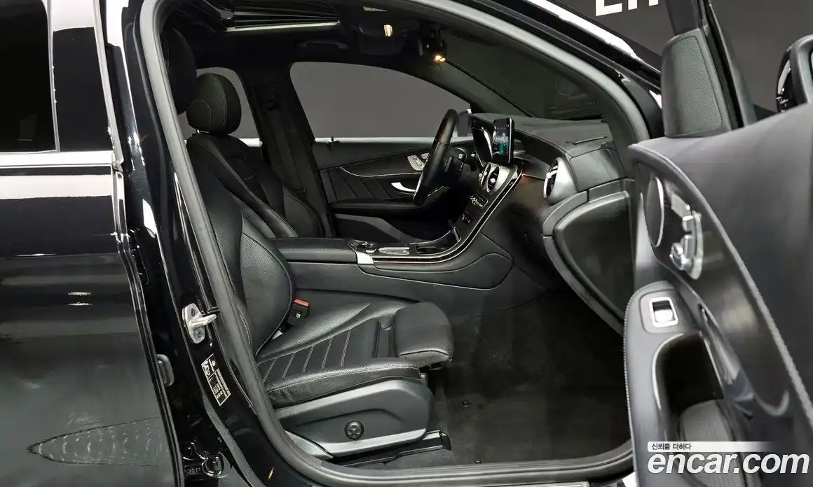 Mercedes-Benz GLC-Class 2023 2.0 гидро в Москве № 592039, фото 10