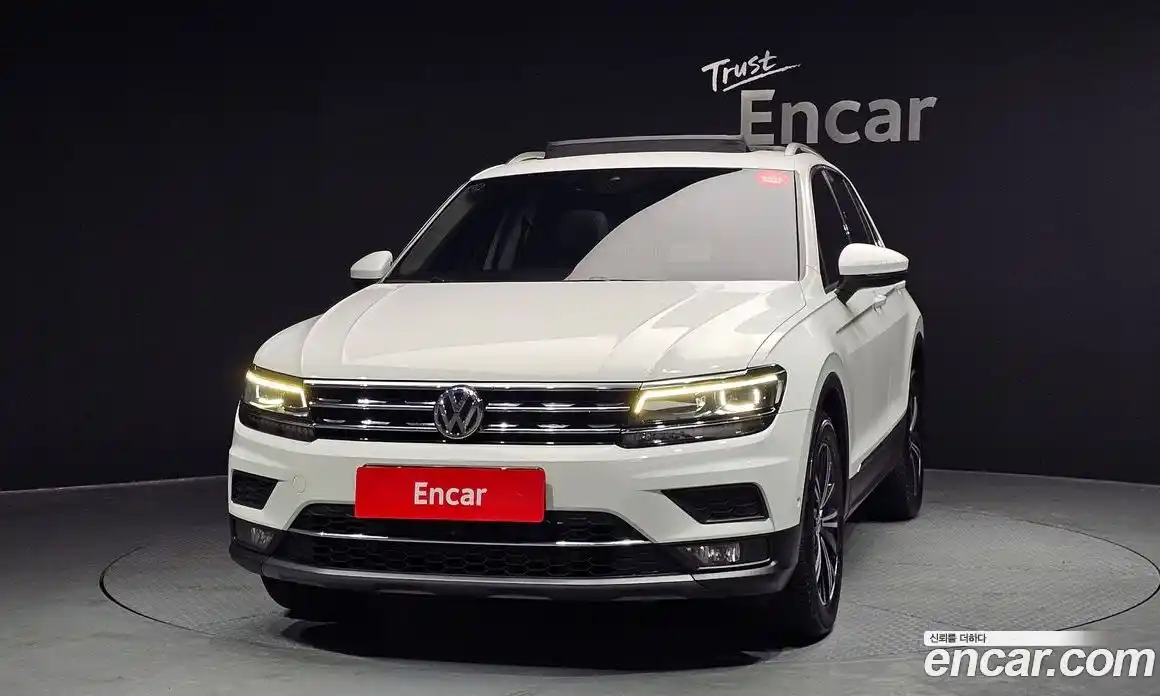 Volkswagen Tiguan 2018 2.0 гидро в Москве № 595634, фото 3
