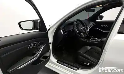 BMW 3-Series 2019 2.0 гидро в Москве № 622152, миниатюра 10