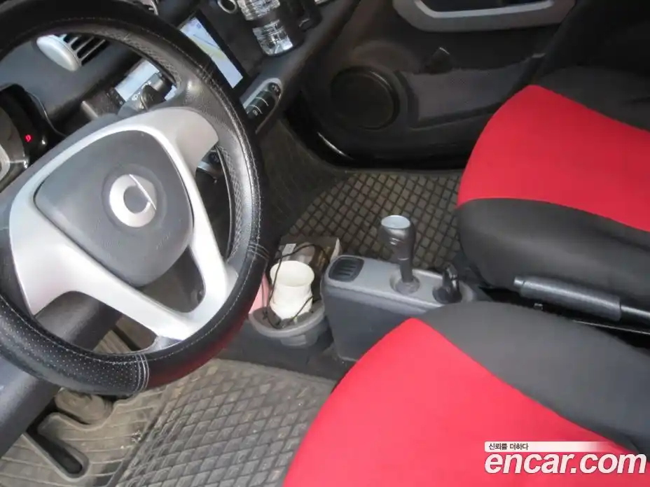 Smart Fortwo 2013 0.8 гидро в Москве № 681565, фото 12