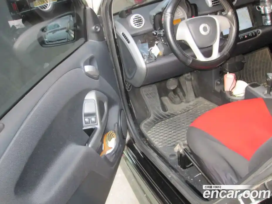 Smart Fortwo 2013 0.8 гидро в Москве № 681565, фото 16